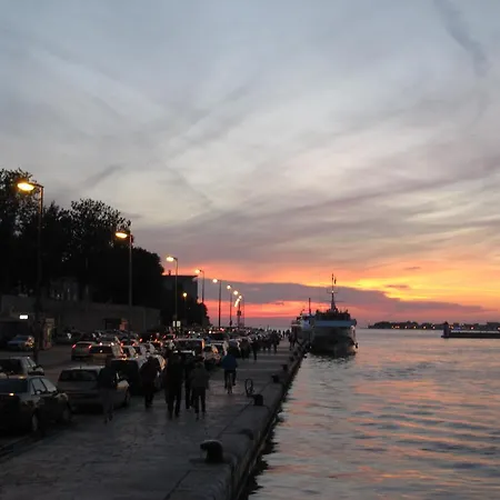 Zd City Gasthof Zadar